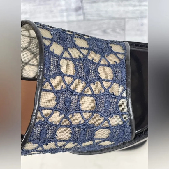 Carven Mesh and Lace open toe heels size 37/7 - Picture 15 of 17